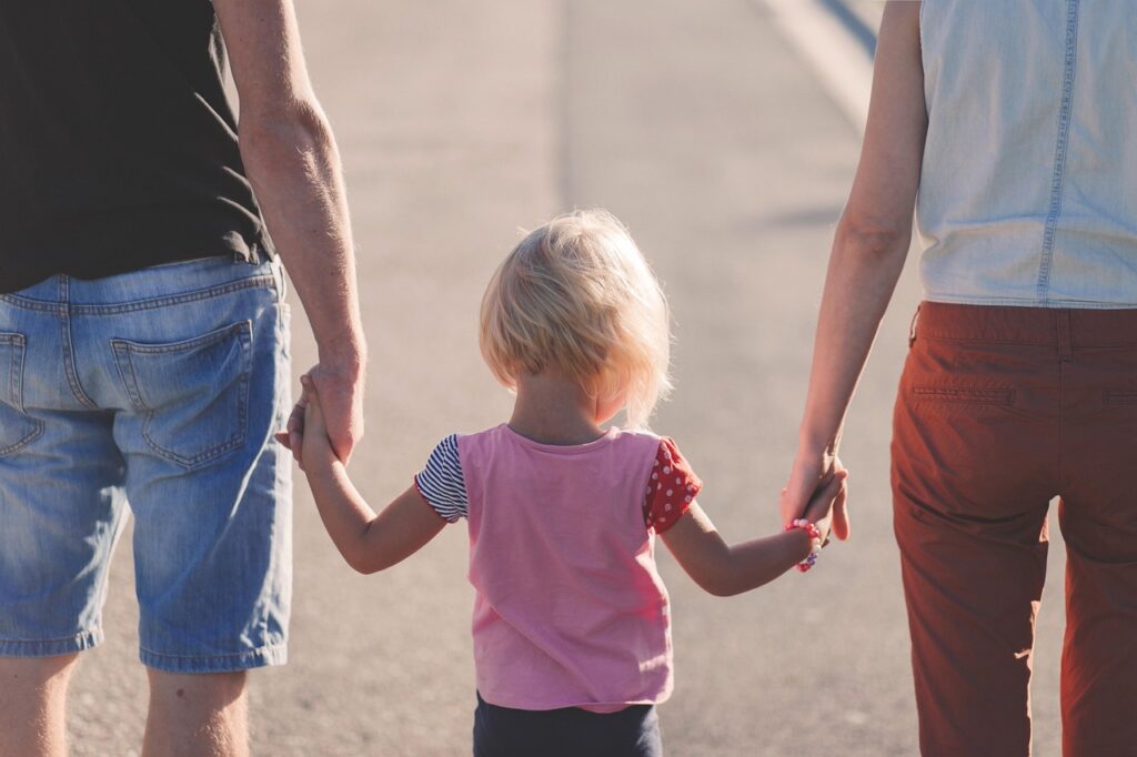 pexels-family-1866868_1280